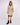 Gabardina con ribetes